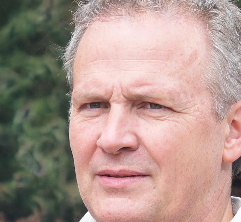 Henrik Thorvaldsen - Technischer Leiter bei Elyrazenelith